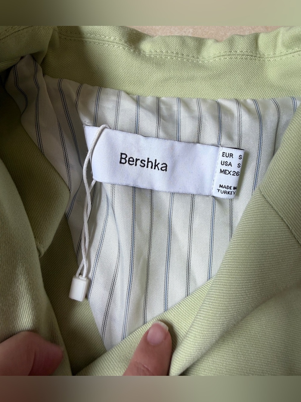 BERSHKA Sage green Crop Blazer With Back Detail Size S - Picture 11 of 15